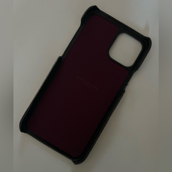 iPhone 12 Coach phone case - Picture 3 of 5
